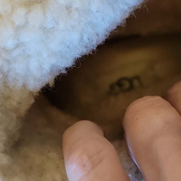 UGG Australia Aldon size 6 - Picture 7 of 10